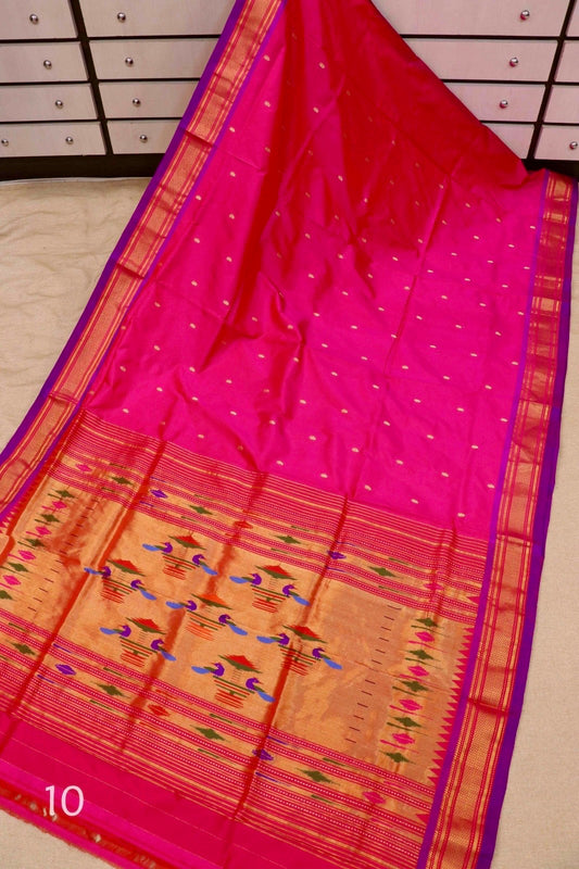 Kumudini Narali Paithani