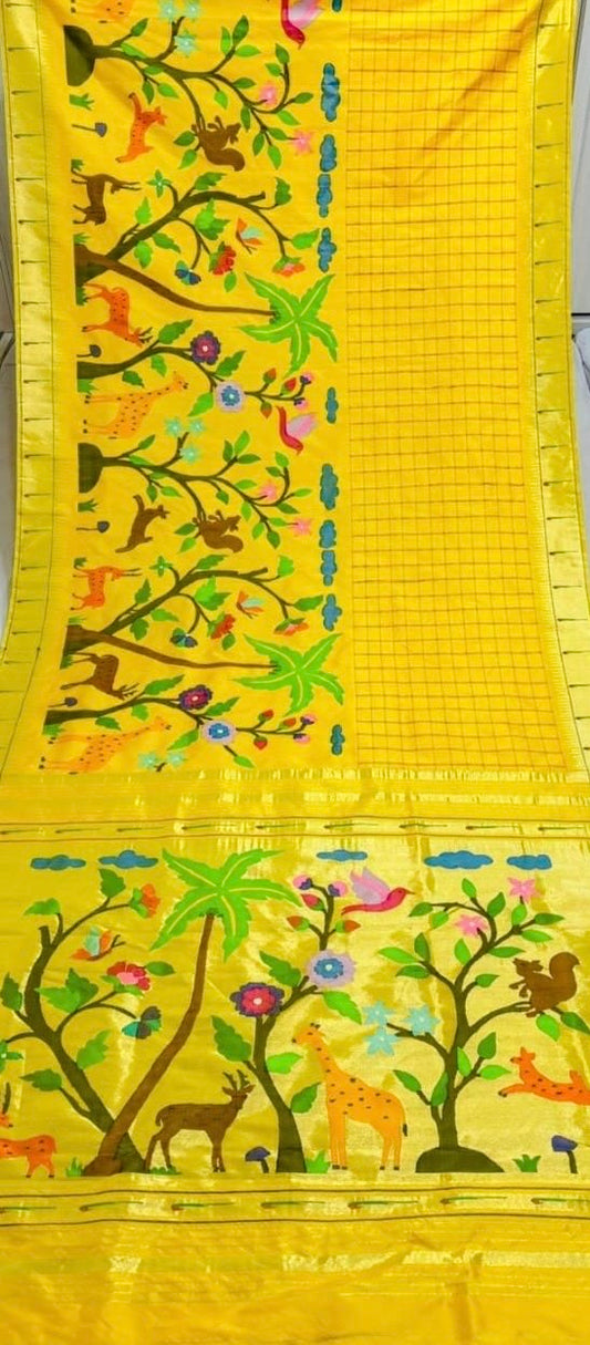 Surya Muniya Paithani
